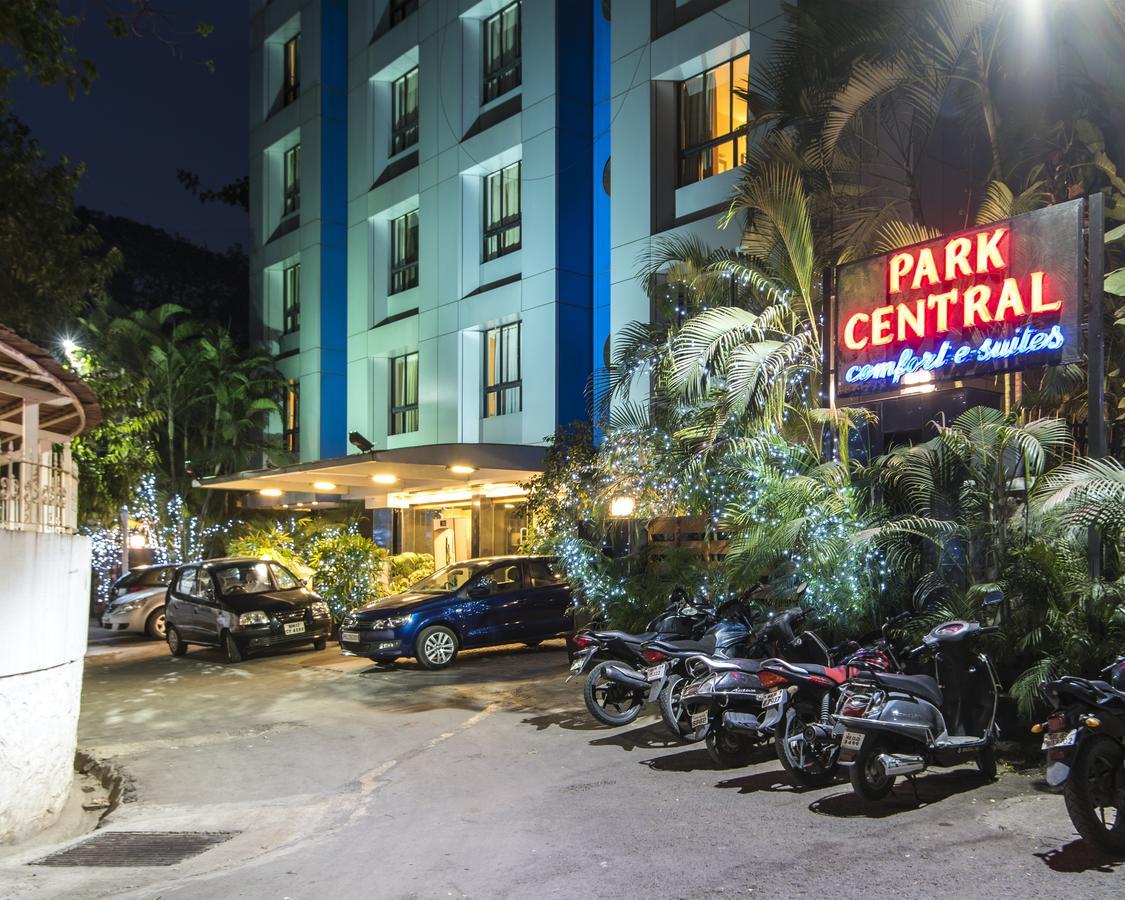 Hotel Park Central Koregaon Park Púna Kültér fotó