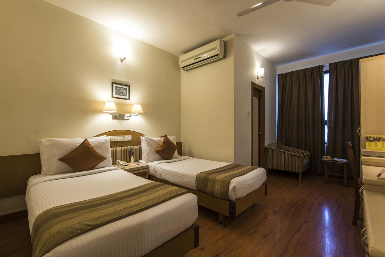 Hotel Park Central Koregaon Park Púna Kültér fotó