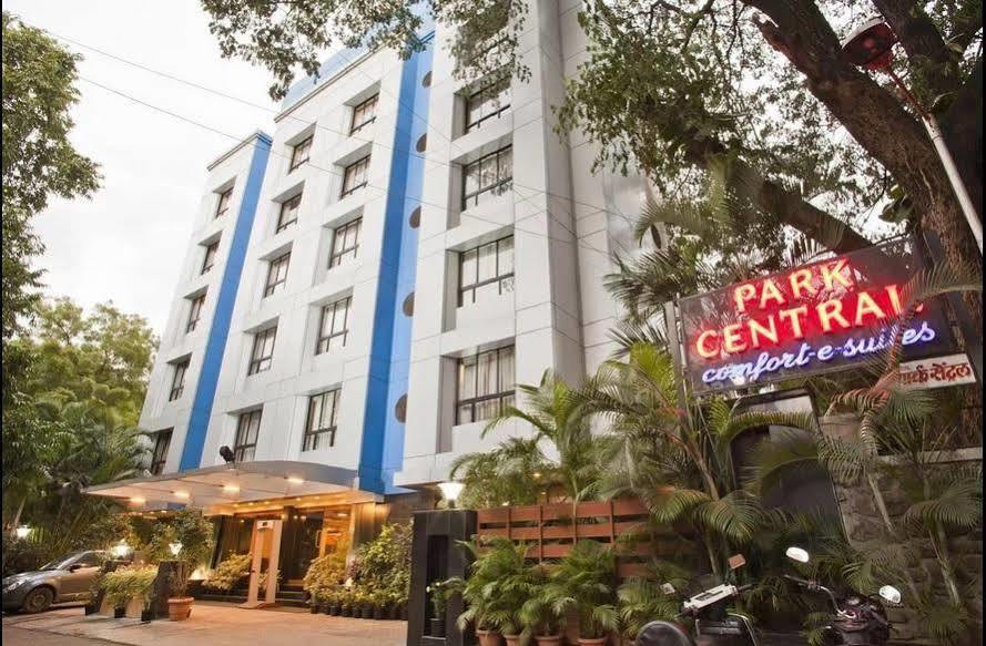 Hotel Park Central Koregaon Park Púna Kültér fotó