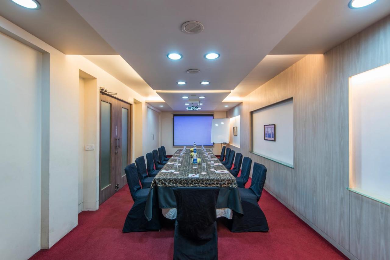 Hotel Park Central Koregaon Park Púna Kültér fotó